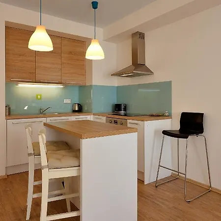 Ξενοδοχείο Top Location By Ambiente 3*