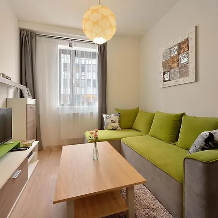 Top Location By Ambiente Μπρατισλάβα