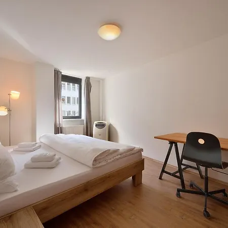 Top Location By Ambiente 3* 布拉迪斯拉发