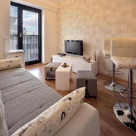 酒店 Top Location By Ambiente 3*